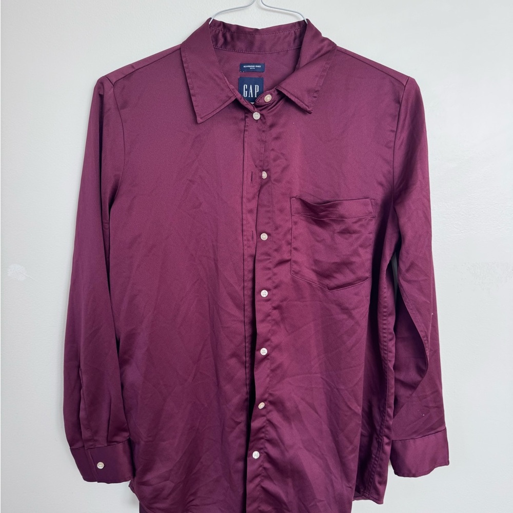 GAP Men's Deep Burgundy Button-Down Shirt